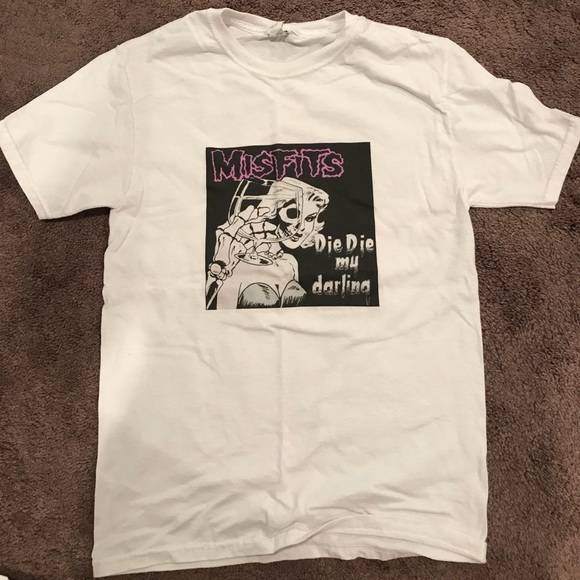 Jerzees Tops - Misfits t shirt size small